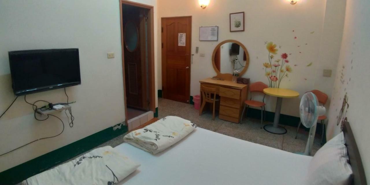 Sun Wu Homestay Dawu Екстериор снимка