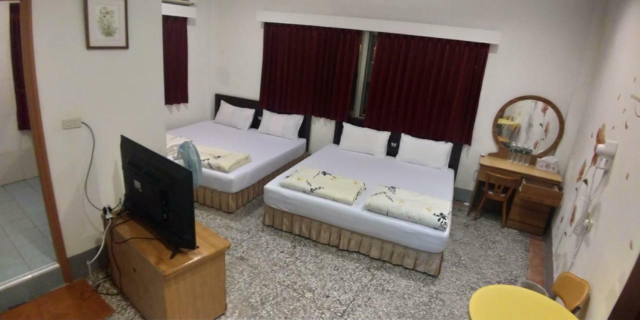 Sun Wu Homestay Dawu Екстериор снимка