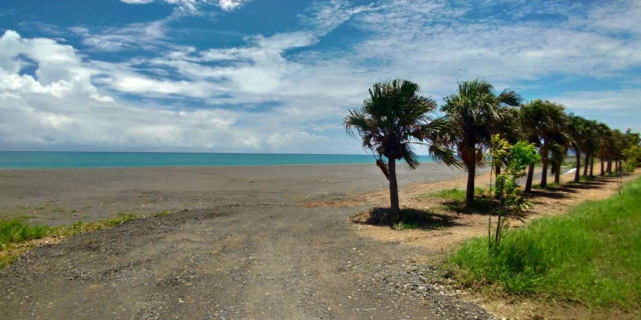 Sun Wu Homestay Dawu Екстериор снимка